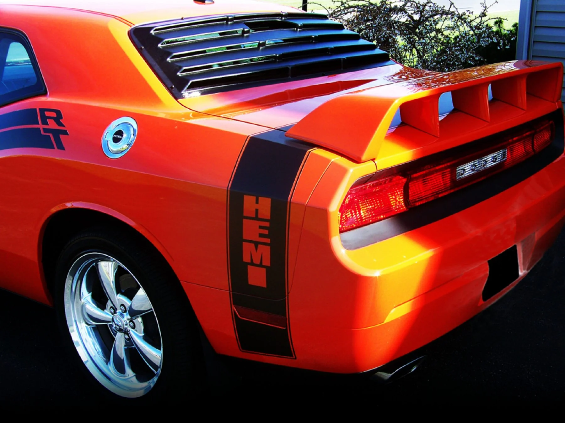 Dodge Challenger Custom 5Post No Light Spoiler (2008-2023) - Image 3