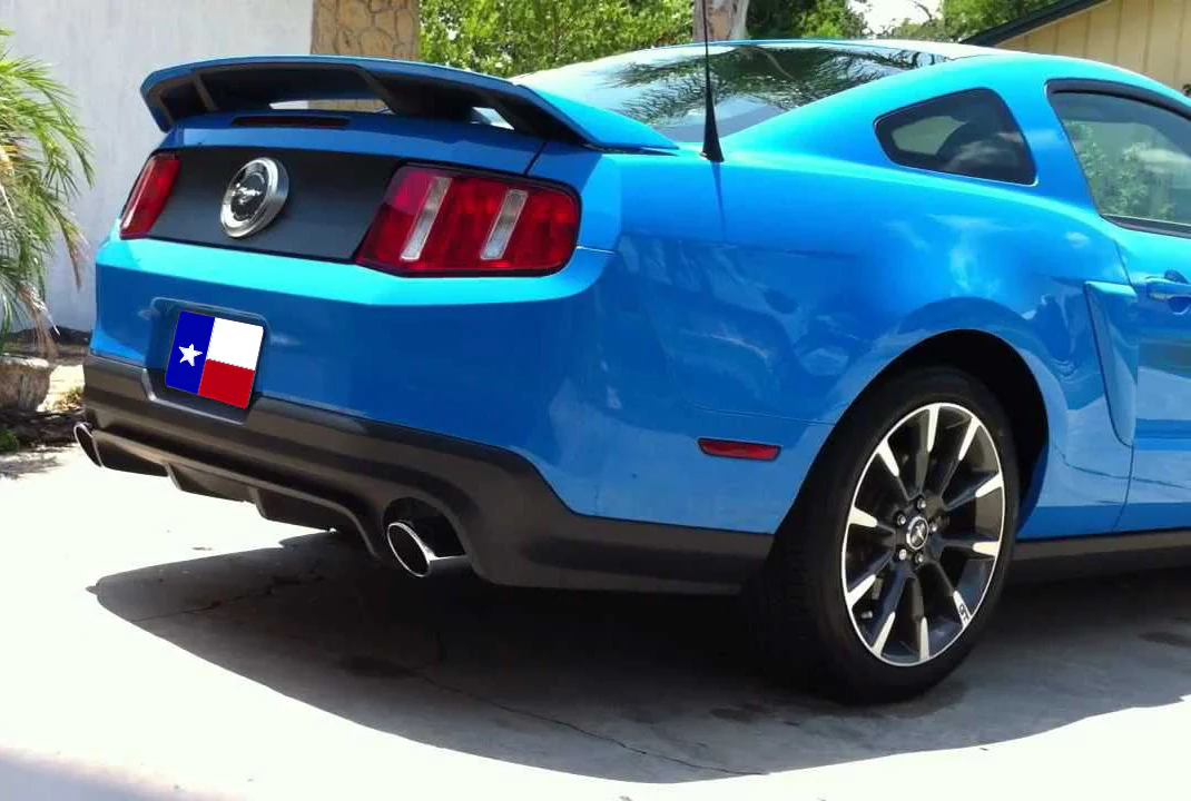 Ford Mustang Factory 4 Post "California Special" No Light Spoiler (2010-2014) - Image 2